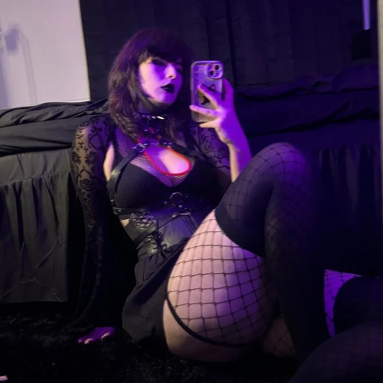 Dea infernia – dansk OnlyFans-skaber